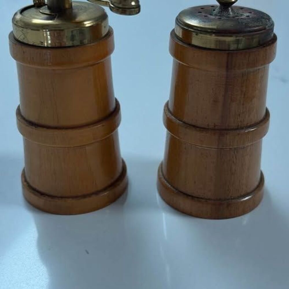 Vintage Macina Temperata Italian Wood Salt and Pepper Shaker Set